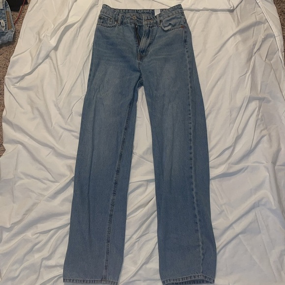 H&M | Loose straight high waist | Size US 2 - Picture 2 of 5